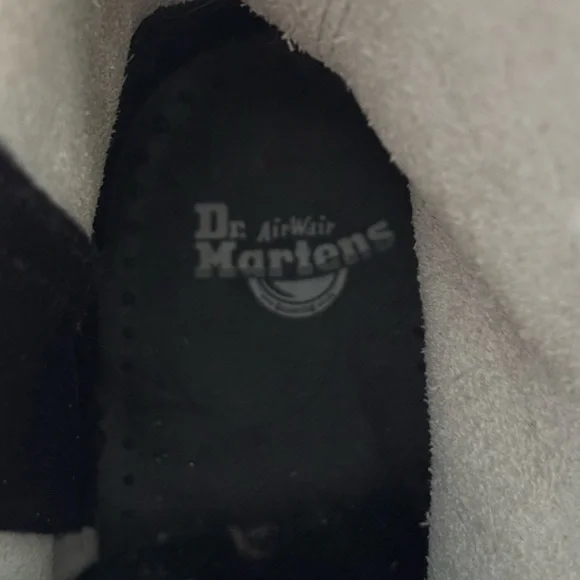 Dr. Martens Jadon Daze Boots. US Women’s Sz 9.  Excellent Condition. No Box. - Picture 16 of 16